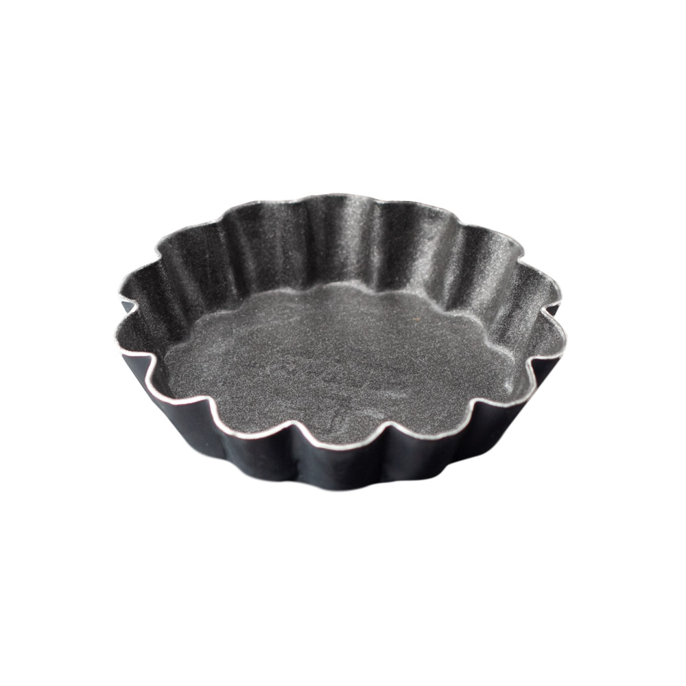 Veckad liten bakform i metall från Matfer